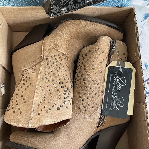 Dan Post Stud Boots Taupe Size 8 - Picture 3 of 3